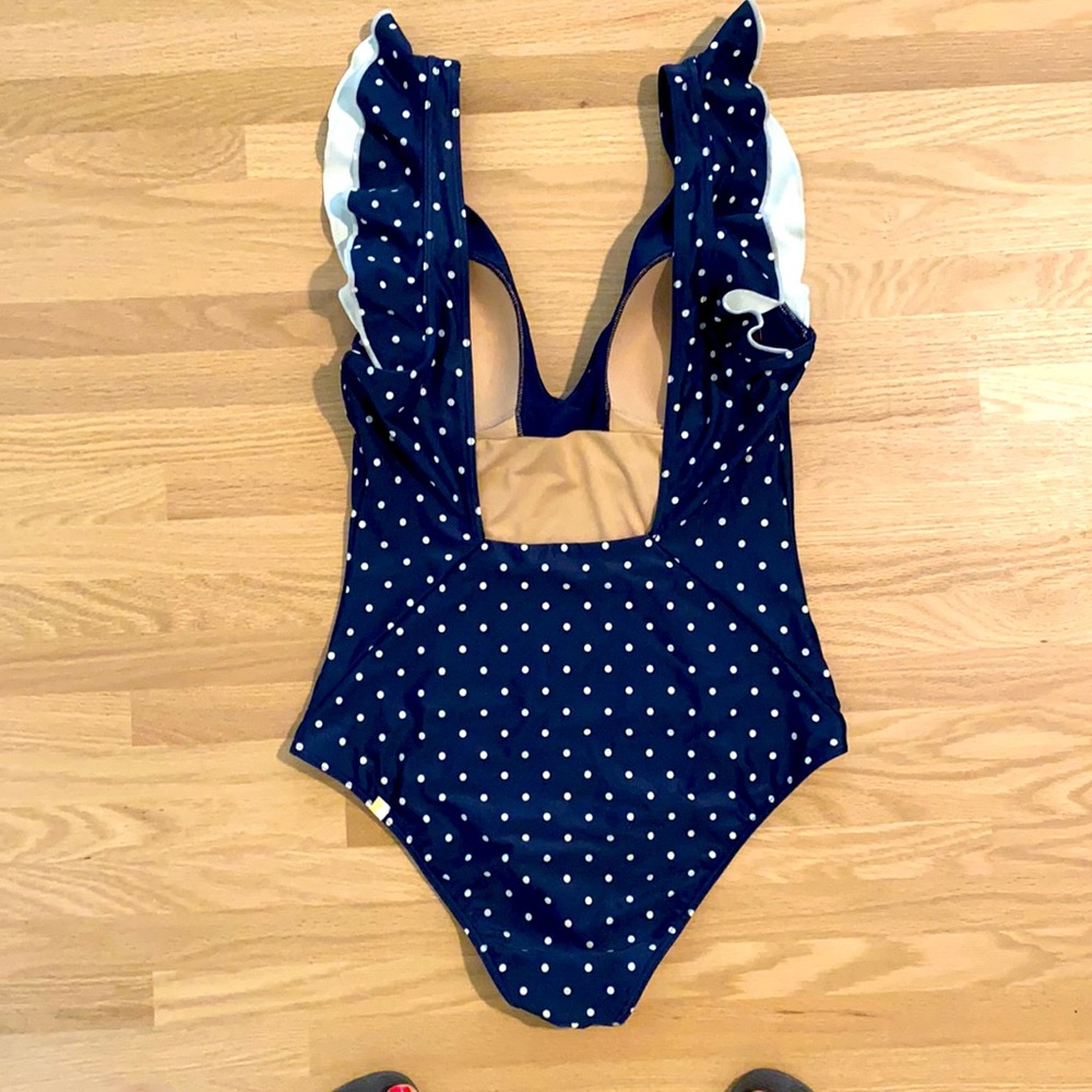 Women’s swimsuit - Picture 2 of 2